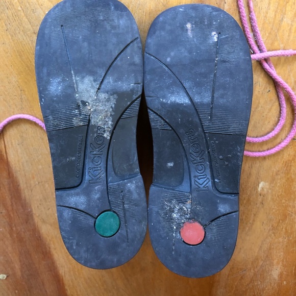 Kids size 4, leather Kickers - Picture 4 of 6